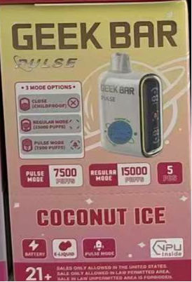 Coconut Ice Geek Bar Pulse 7.5K/15K